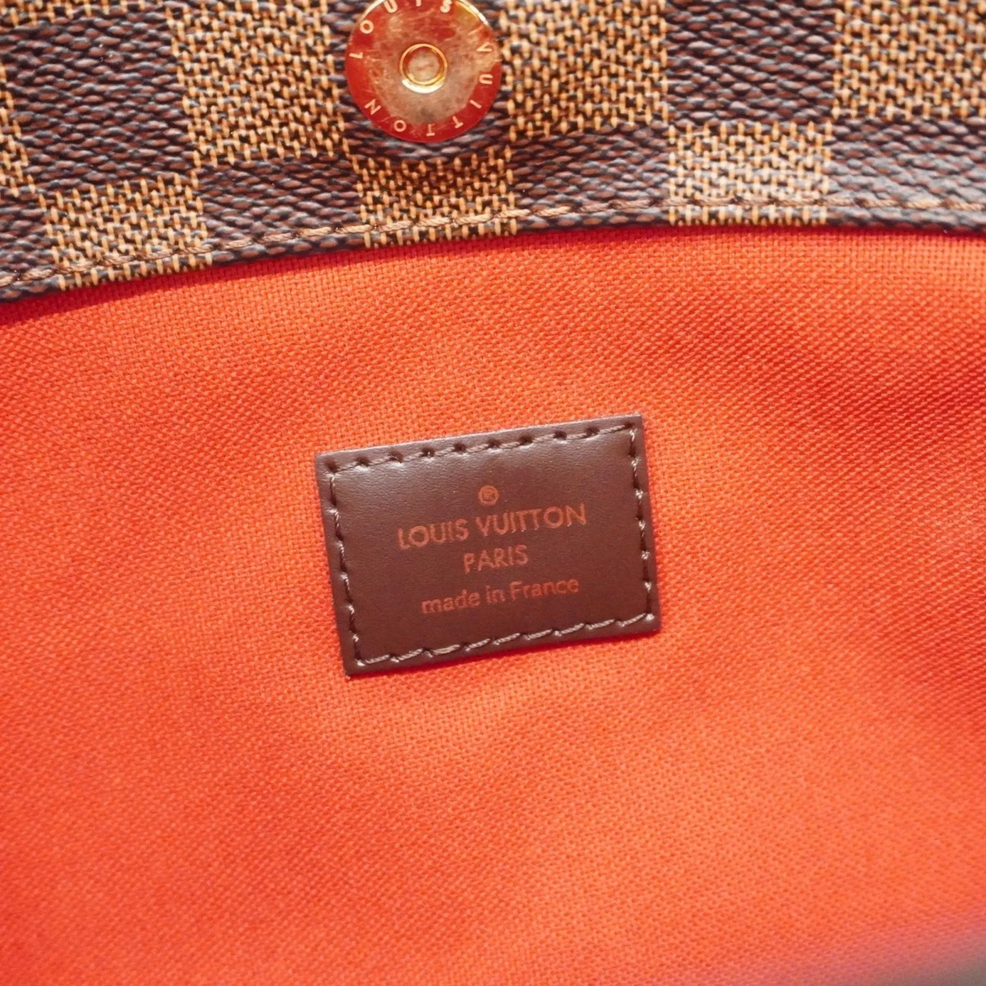 Louis Vuitton Shoulder Bag (Pre-Owned)