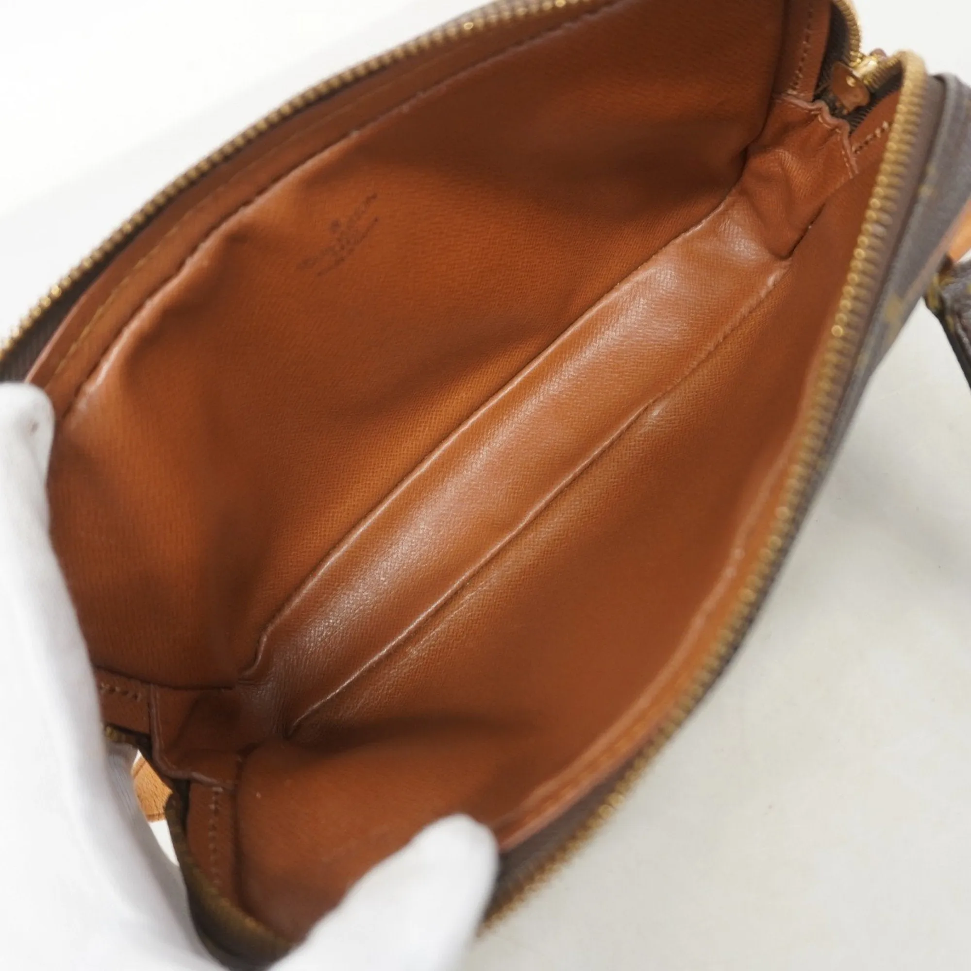 Louis Vuitton Shoulder Bag (Pre-Owned)