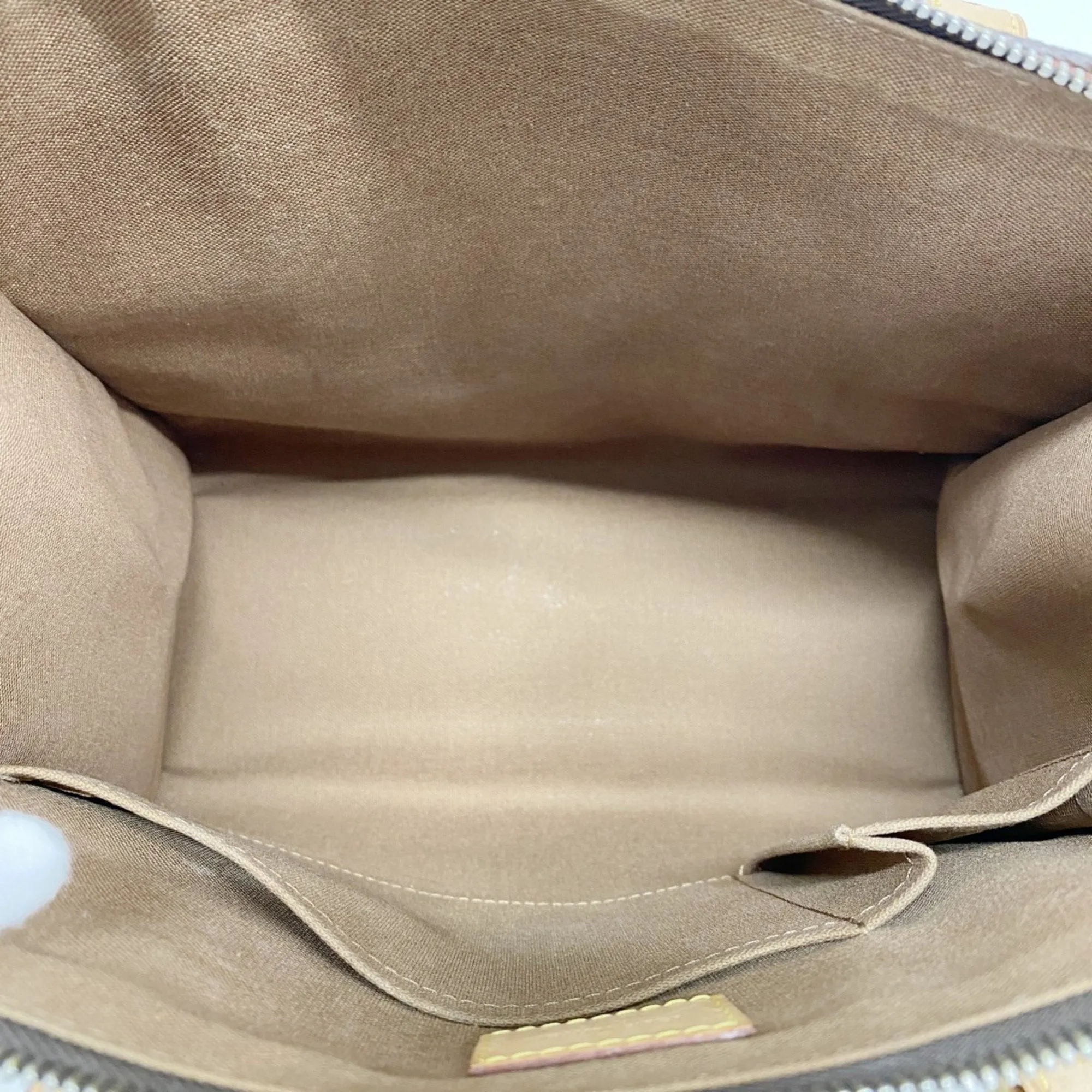 Louis Vuitton Shoulder Bag (Pre-Owned)