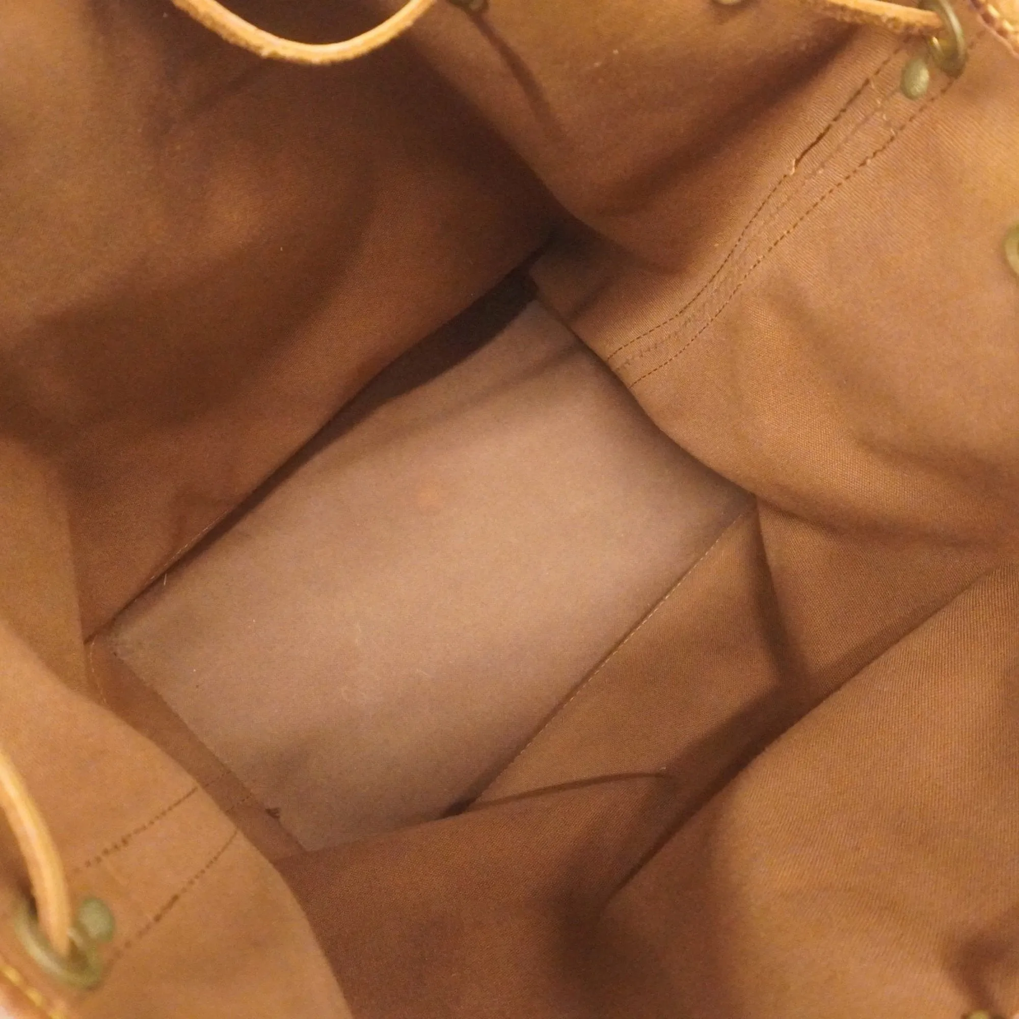 Louis Vuitton Shoulder Bag (Pre-Owned)