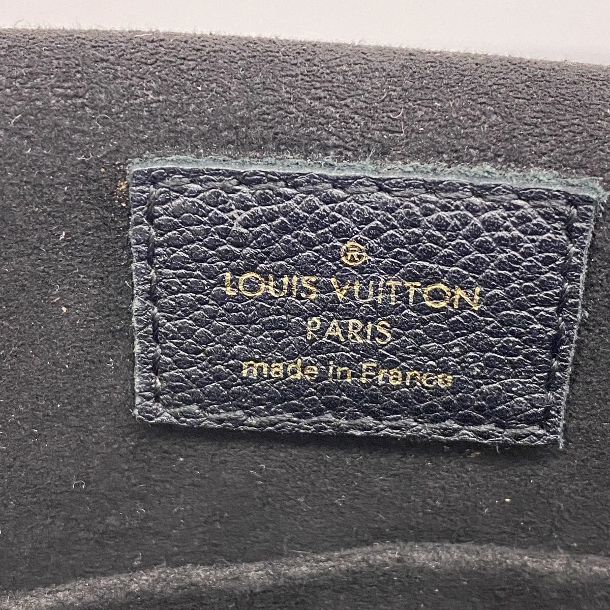 Louis Vuitton Shoulder Bag (Pre-Owned)
