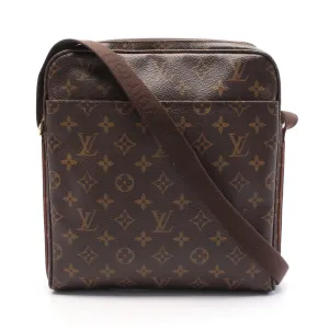 Louis Vuitton Trotteur Beaubourg Shoulder Bag