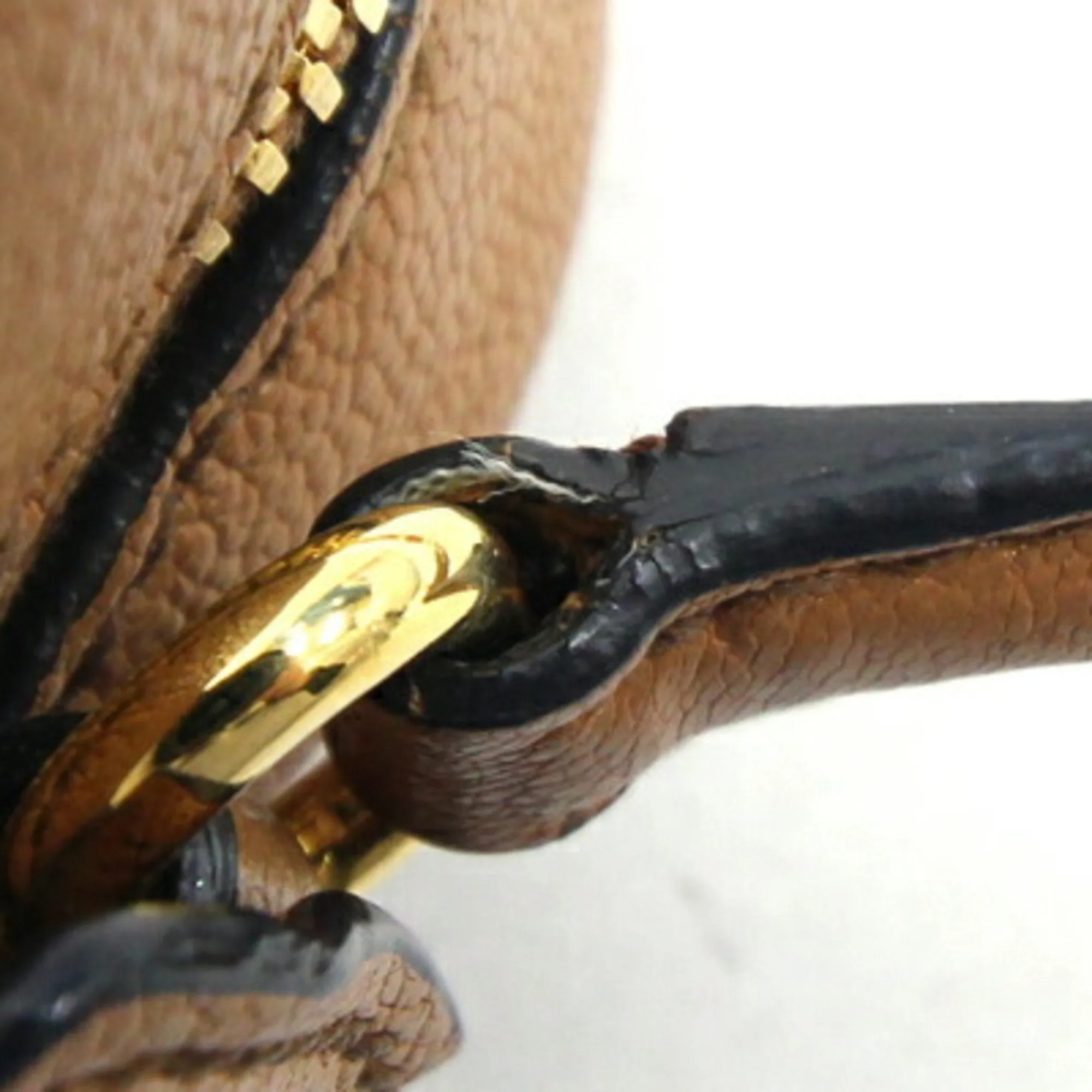 Miu Miu Leather Shoulder Bag (Pre-Owned)