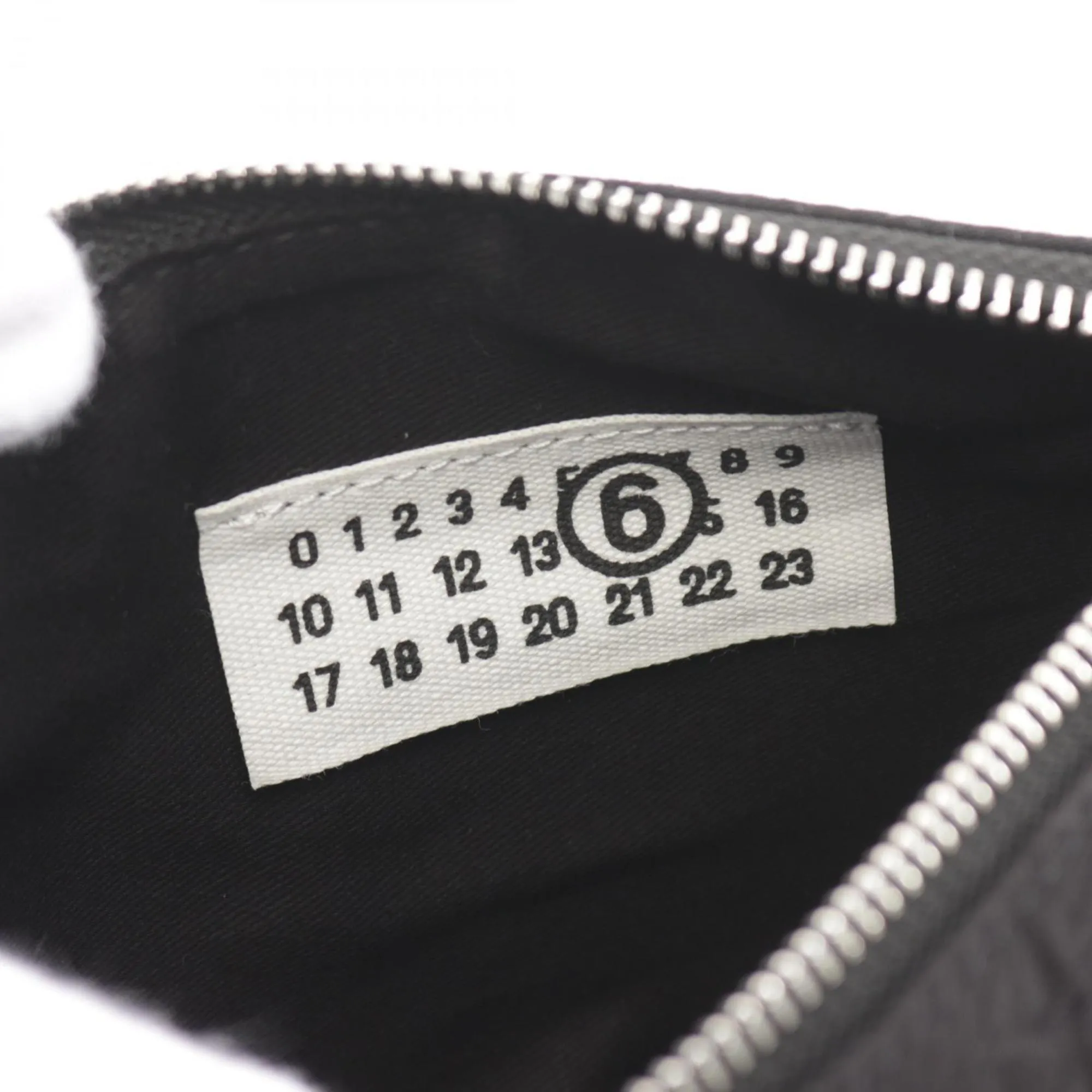 Mm6 Maison Margiela Nylon Leather Shoulder Bag (Pre-Owned)
