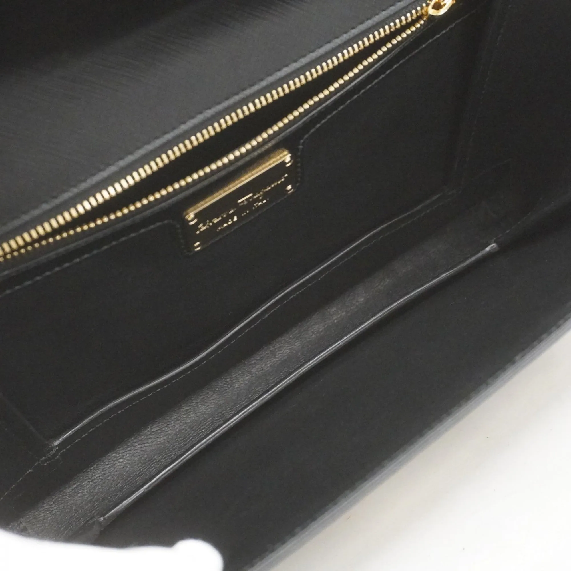 Salvatore Ferragamo Leather Shoulder Bag (Pre-Owned)