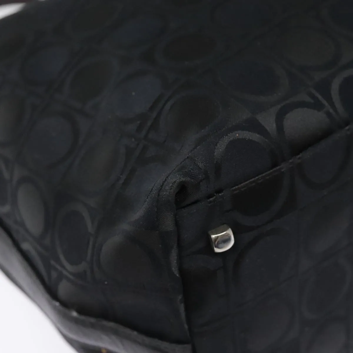 Salvatore Ferragamo  Synthetic Shoulder Bag (Pre-Owned)