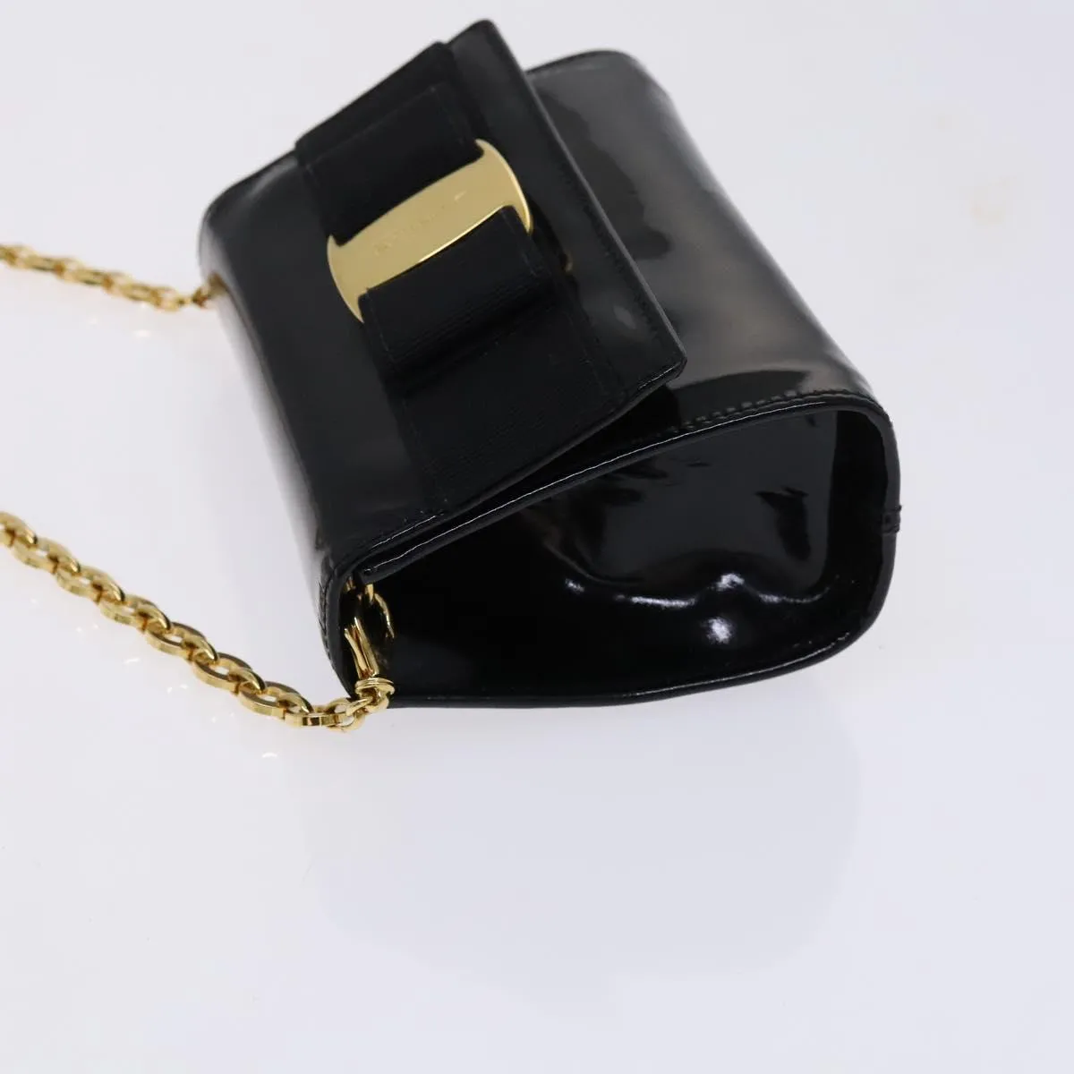 Salvatore Ferragamo Vara Leather Shoulder Bag (Pre-Owned)