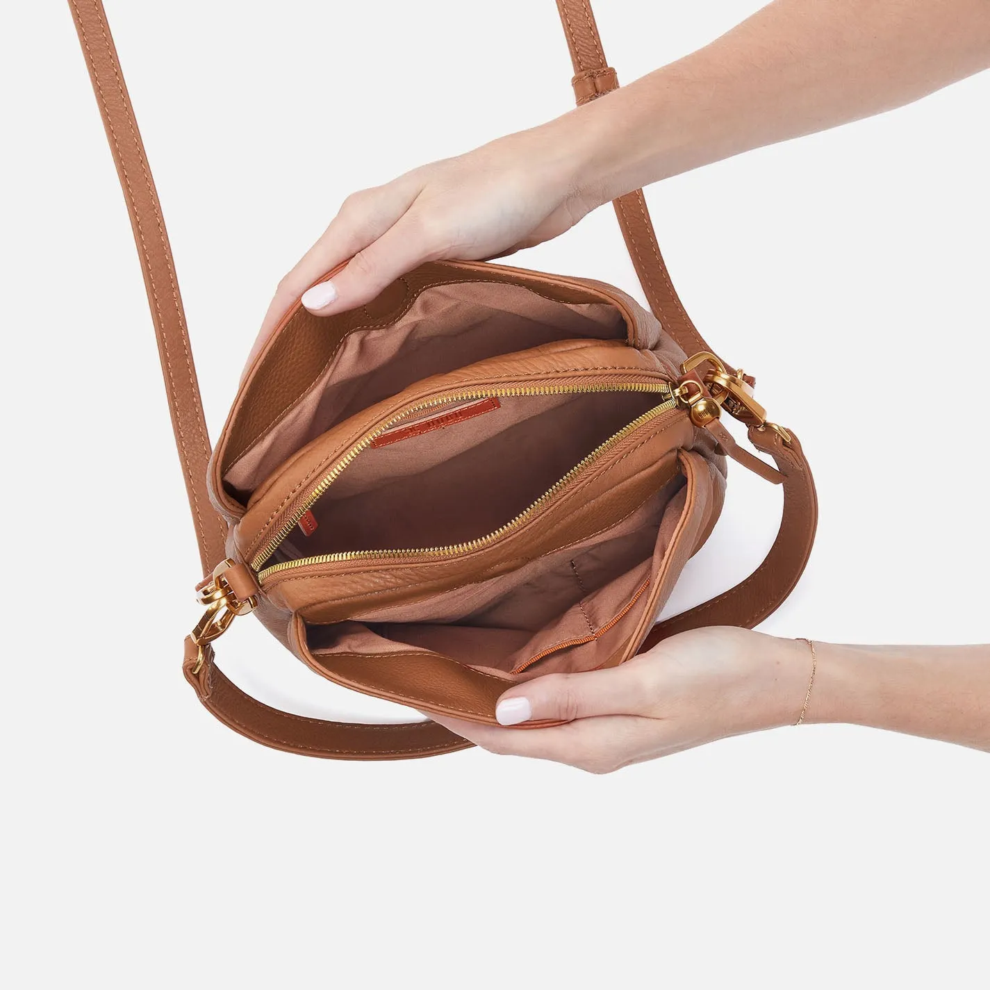 Starr Convertible Shoulder Bag in Pebbled Leather - Warm Honey