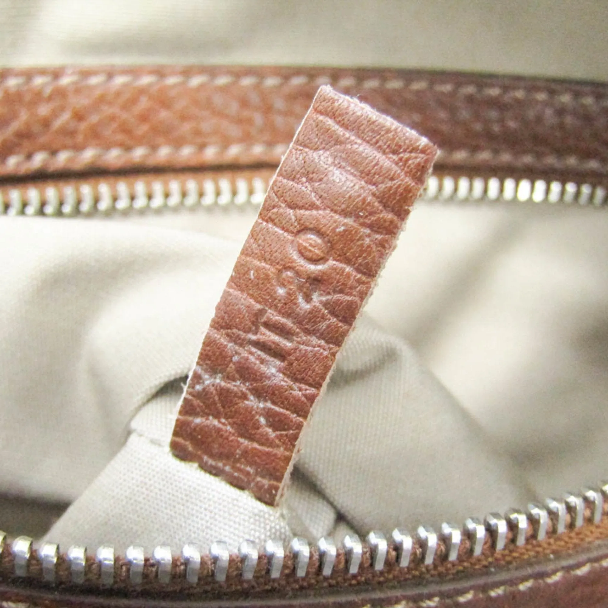 Tod's  Leather Shoulder Bag (Pre-Owned)