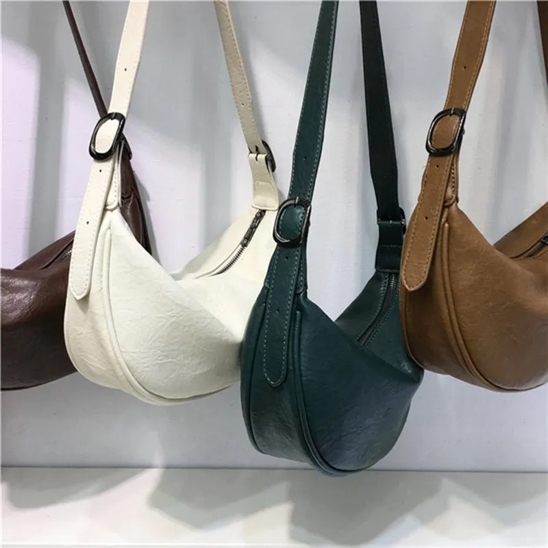 Versatile Dumpling Shoulder Bag: Simple Elegance