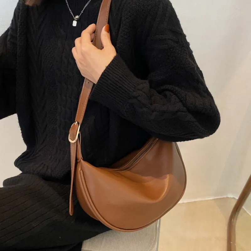 Versatile Dumpling Shoulder Bag: Simple Elegance