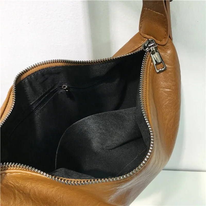 Versatile Dumpling Shoulder Bag: Simple Elegance