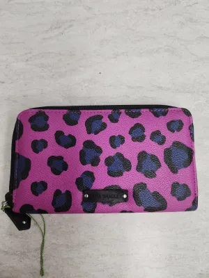 Wallet By Vera Bradley, Size: Large
