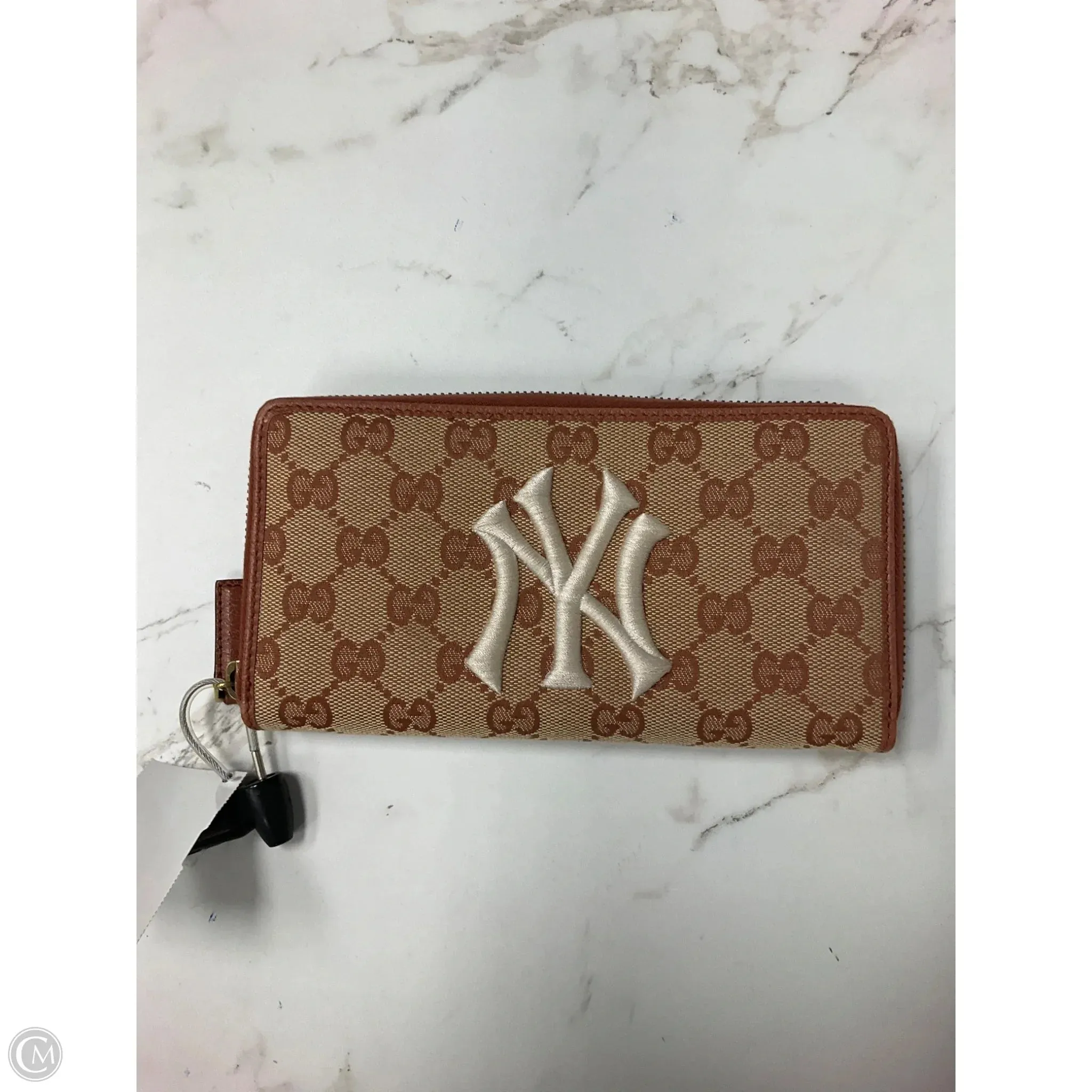 Wallet Luxury Designer By Gucci, Size: Large