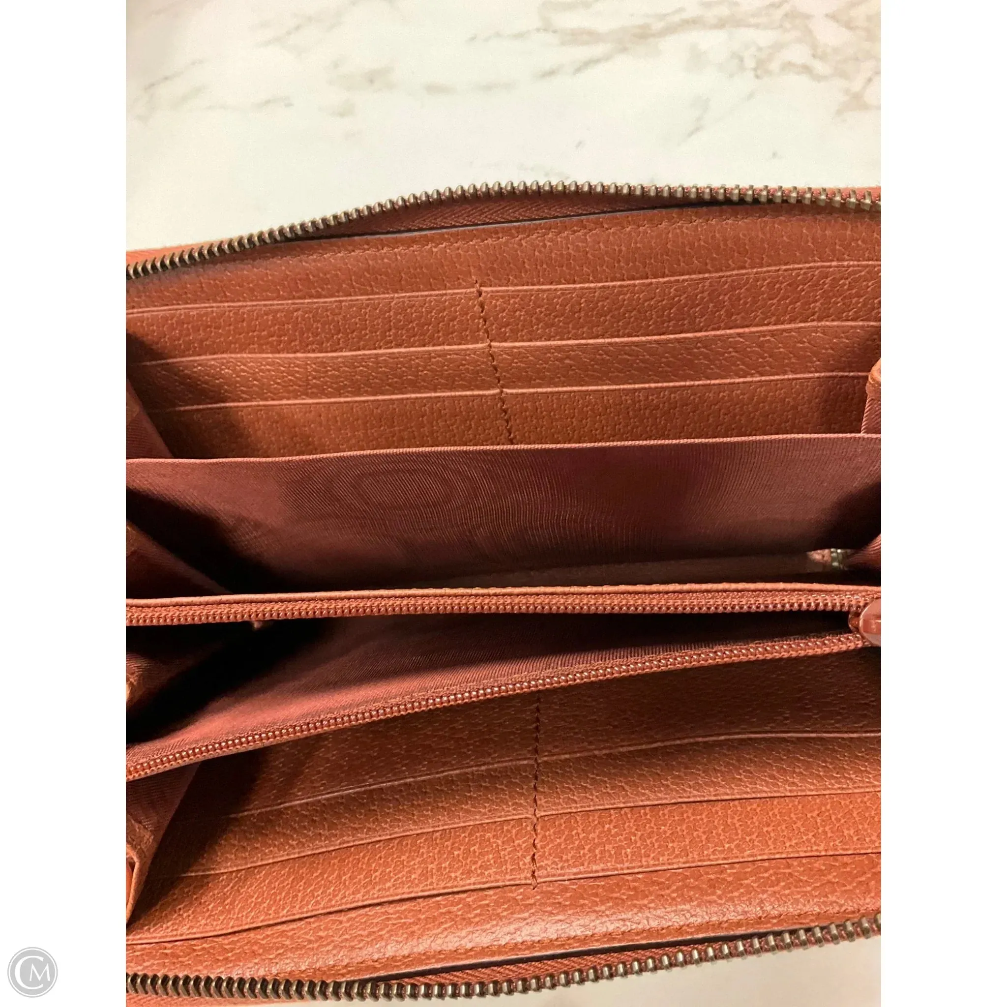 Wallet Luxury Designer By Gucci, Size: Large
