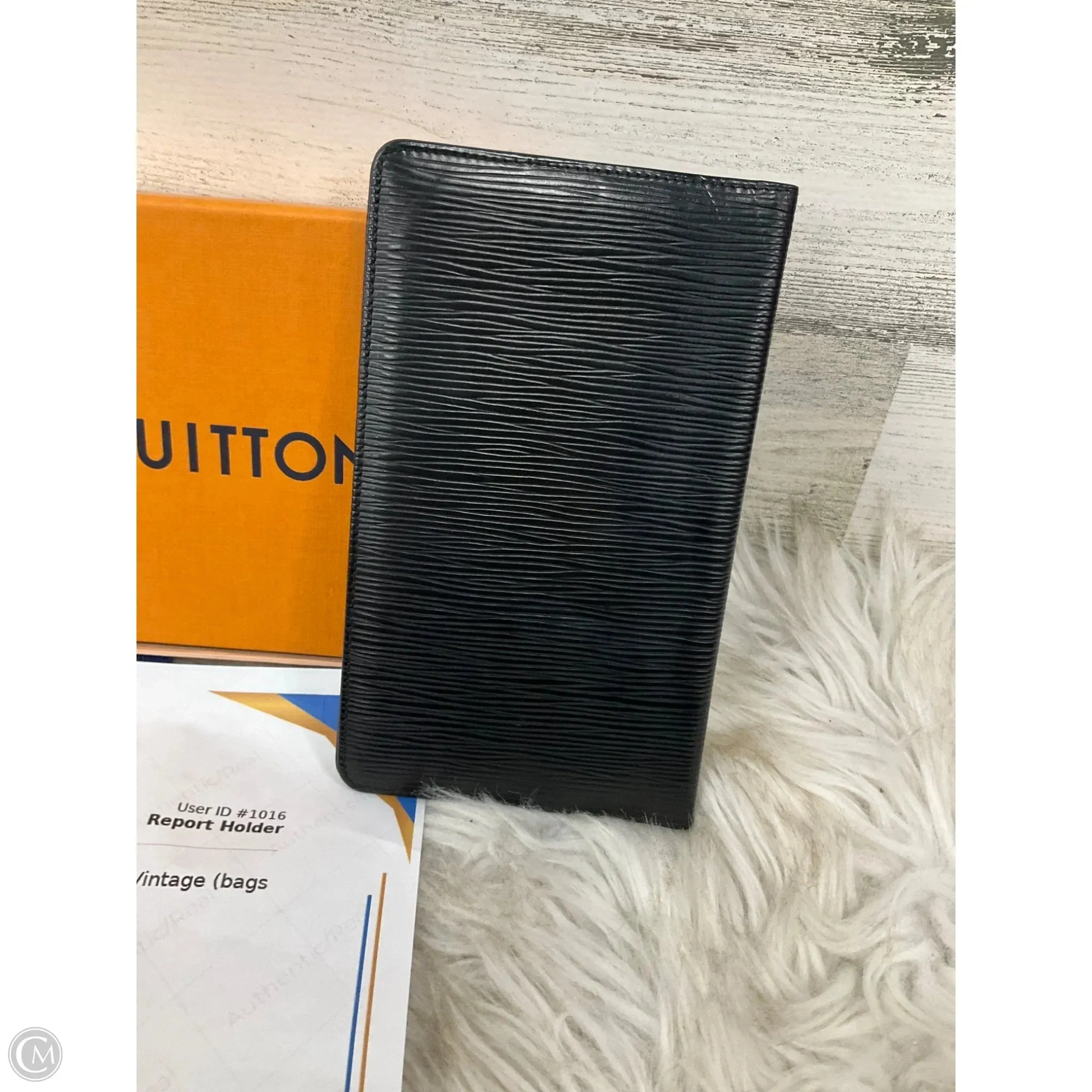 Wallet Luxury Designer By Louis Vuitton, Size: Large