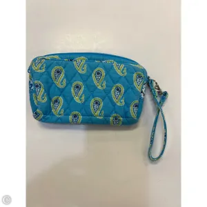Wristlet By Vera Bradley, Size: Small