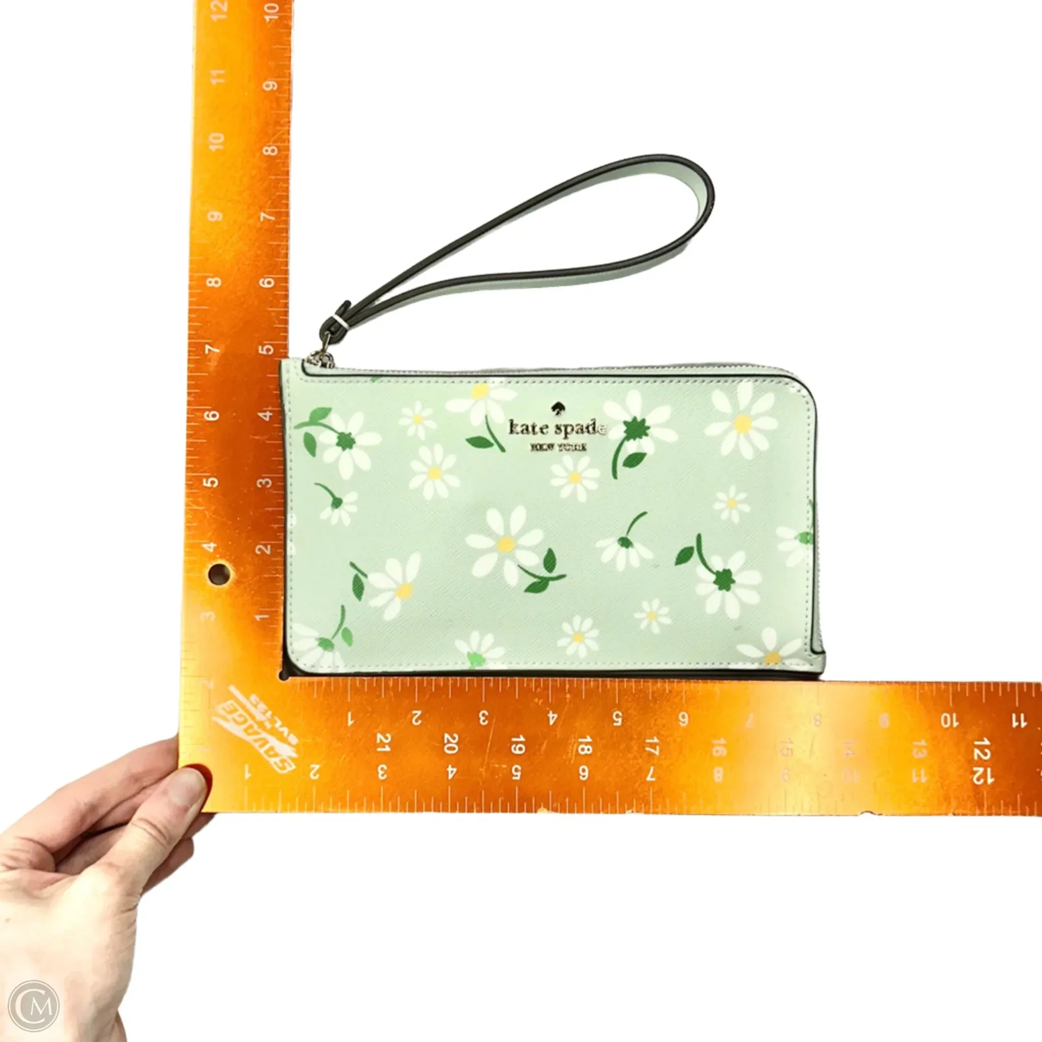 Wristlet Designer By Kate Spade, Size: Medium