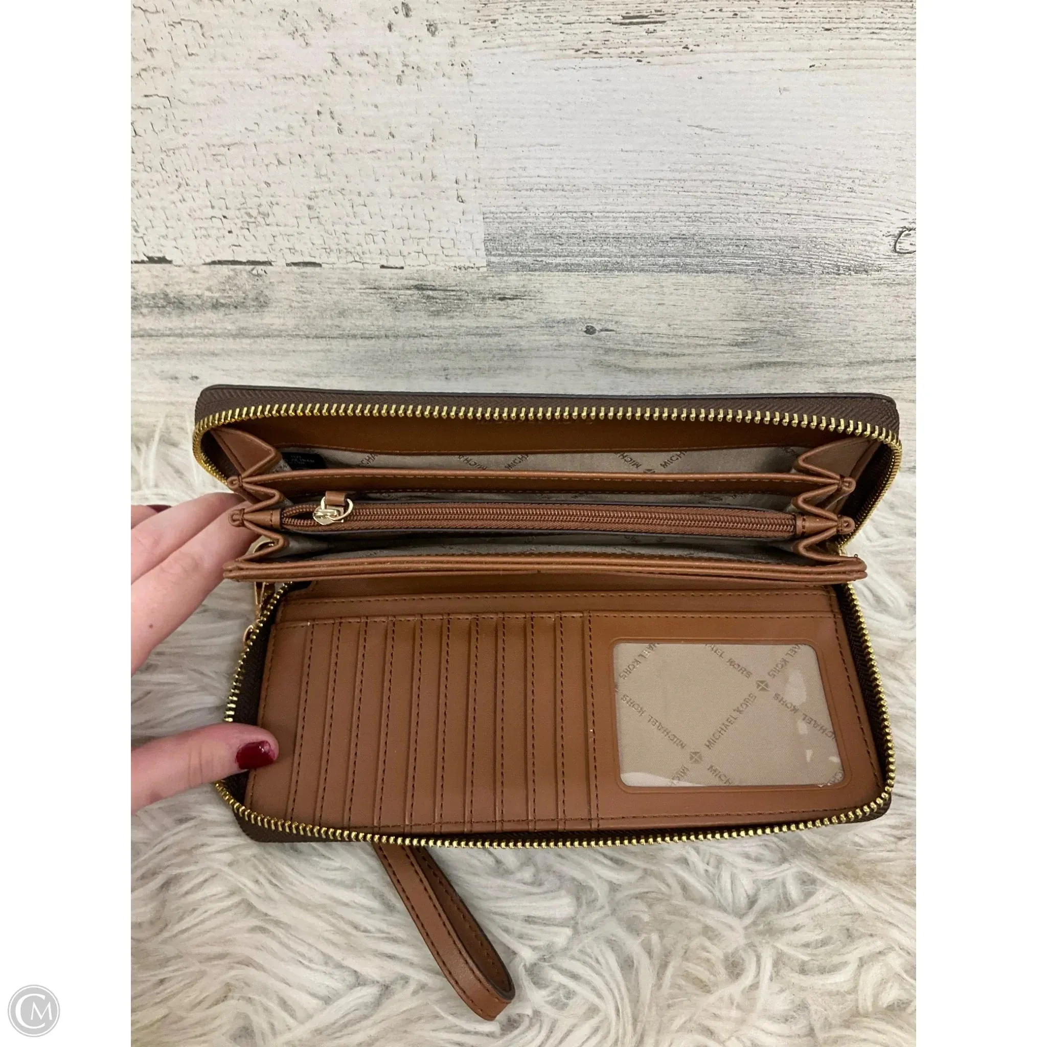 Wristlet Designer By Michael Kors, Size: Large