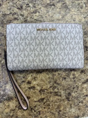 Wristlet Designer By Michael Kors  Size: Medium